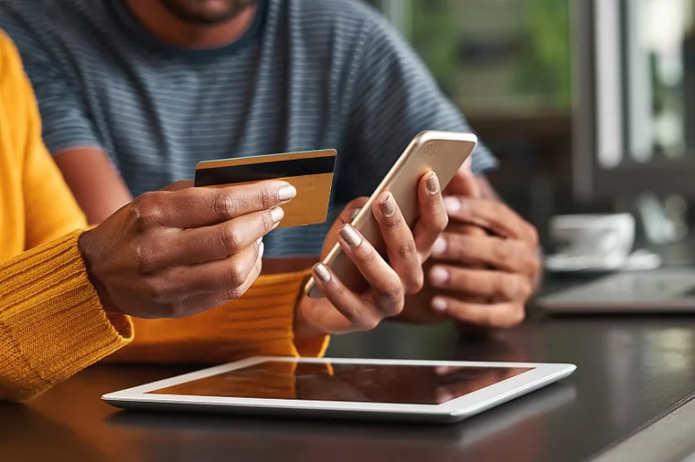 Managing finances on mobile